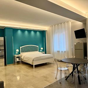 Studio met een King Size Bed